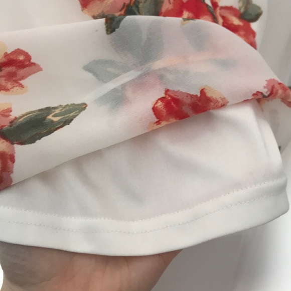 Women’s Blouse - Picture 2 of 3